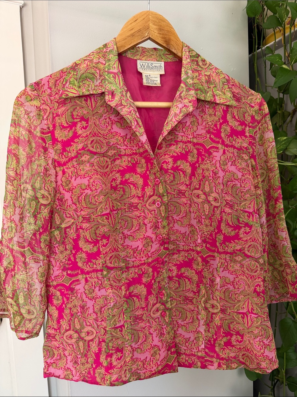 Willi Smith 100% Silk pink & green paisley print blouse